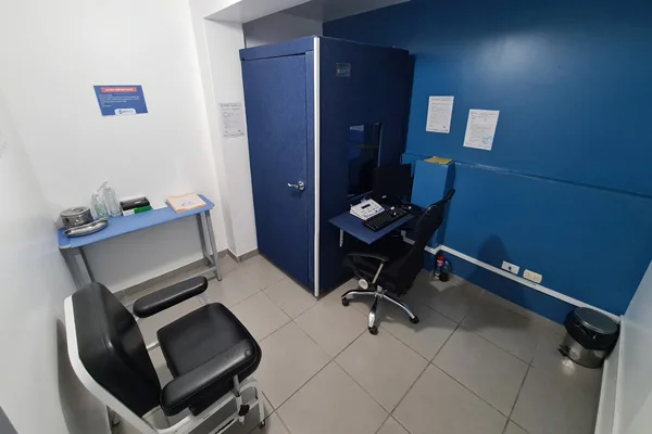 audiometria-sede-chorrillos-medvida-salud-online