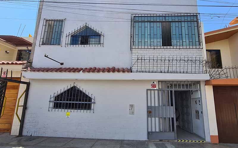 Fachada de Medvida Salud Ocupacional en Chorrillos
